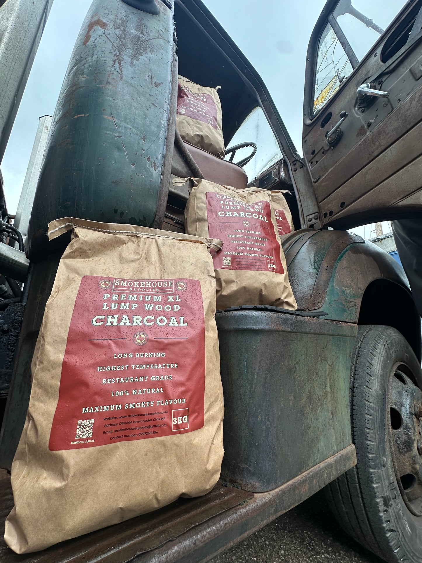 PREMIUM XL LUMP WOOD CHARCOAL